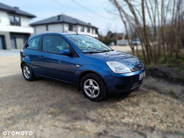 Ford Fiesta 1.25 Ambiente - 8