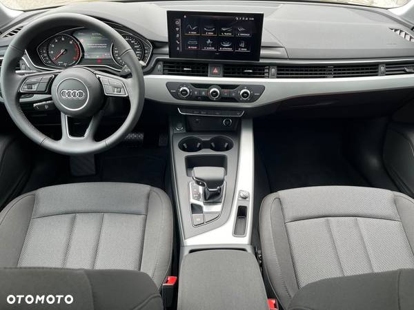 Audi A4 35 TFSI mHEV S tronic - 21