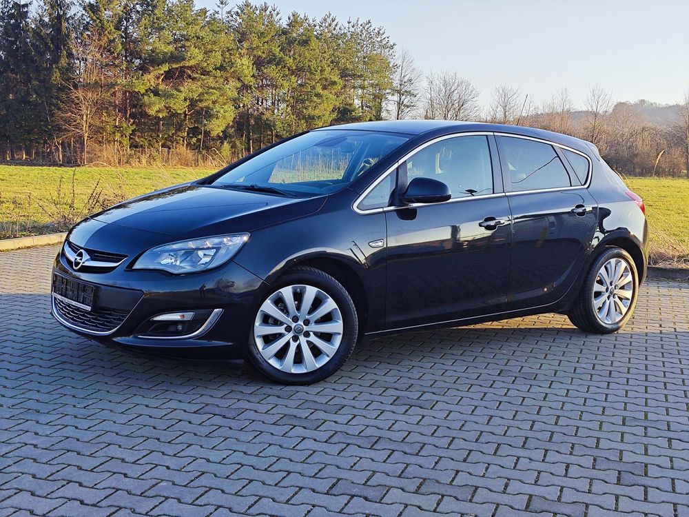 Opel Astra J 1.4 Turbo Cosmo 2014
