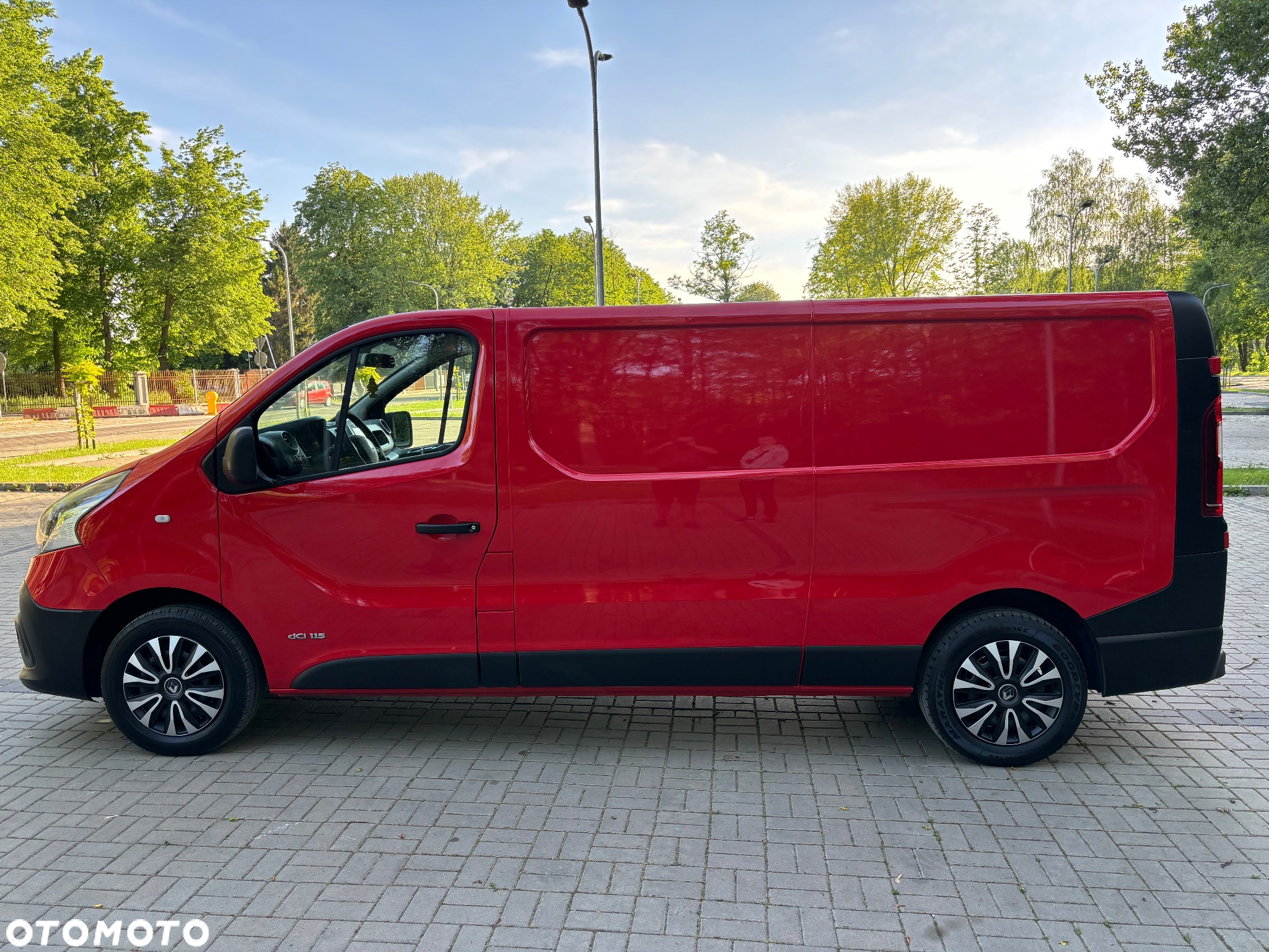 Renault Trafic - 19