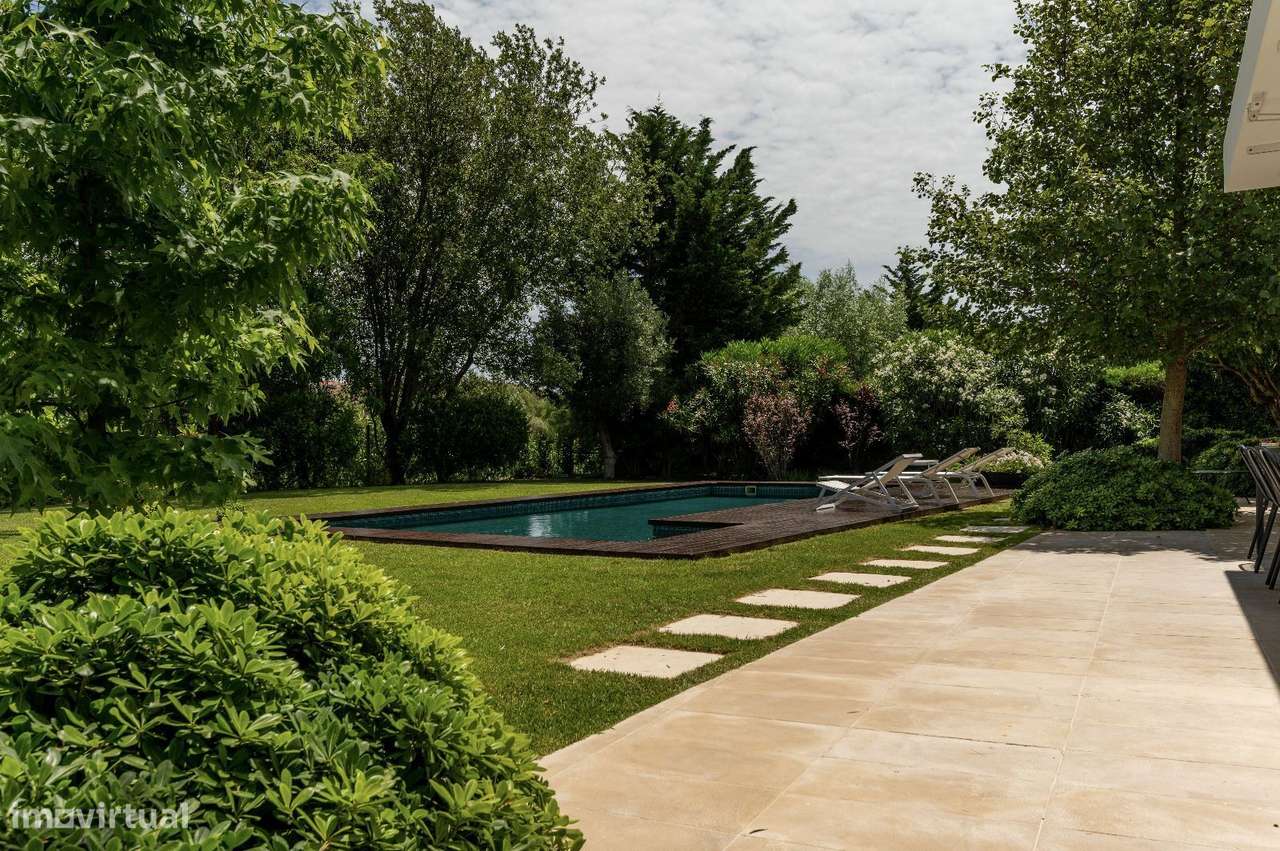 Moradia T5 + 1 com piscina, Bicesse, Cascais-23
