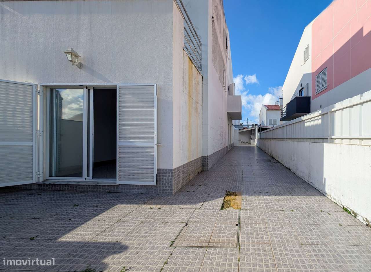 Moradia T2+1  Quinta do Conde - Grande imagem: 5/36