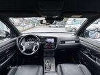 Mitsubishi Outlander 2.4 PHEV Instyle - 32