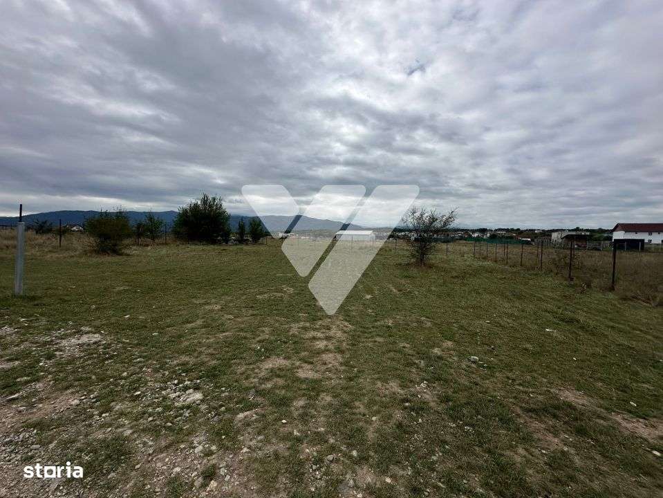 Teren intravilan cu autorizatie de constructie 417 mp - zona Cisnadie - Imagine principală: 5/7