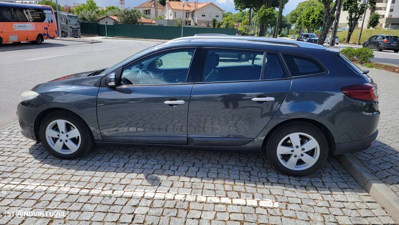 Renault Mégane Sport Tourer 1.5 dCi Dynamique - 9