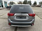 Mitsubishi Outlander - 5