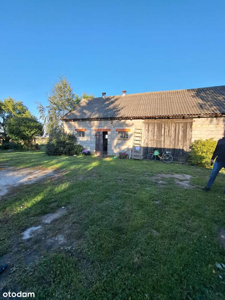 Dom, duża działka, stajnia-11