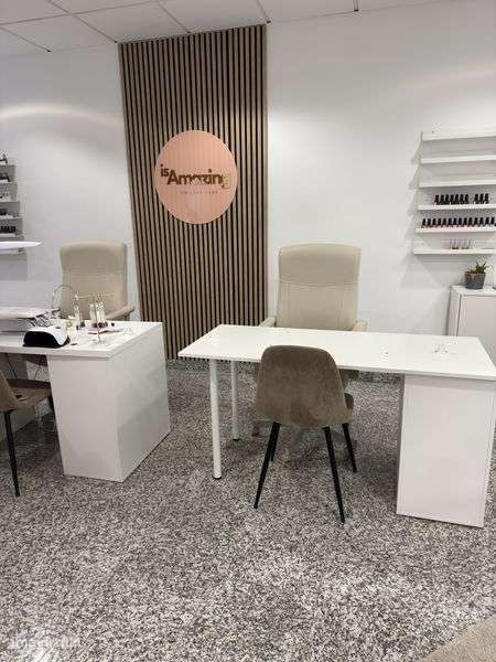 ALUGO  GABINETE ALMADA / MESA PARA MANICURE - Grande imagem: 5/5