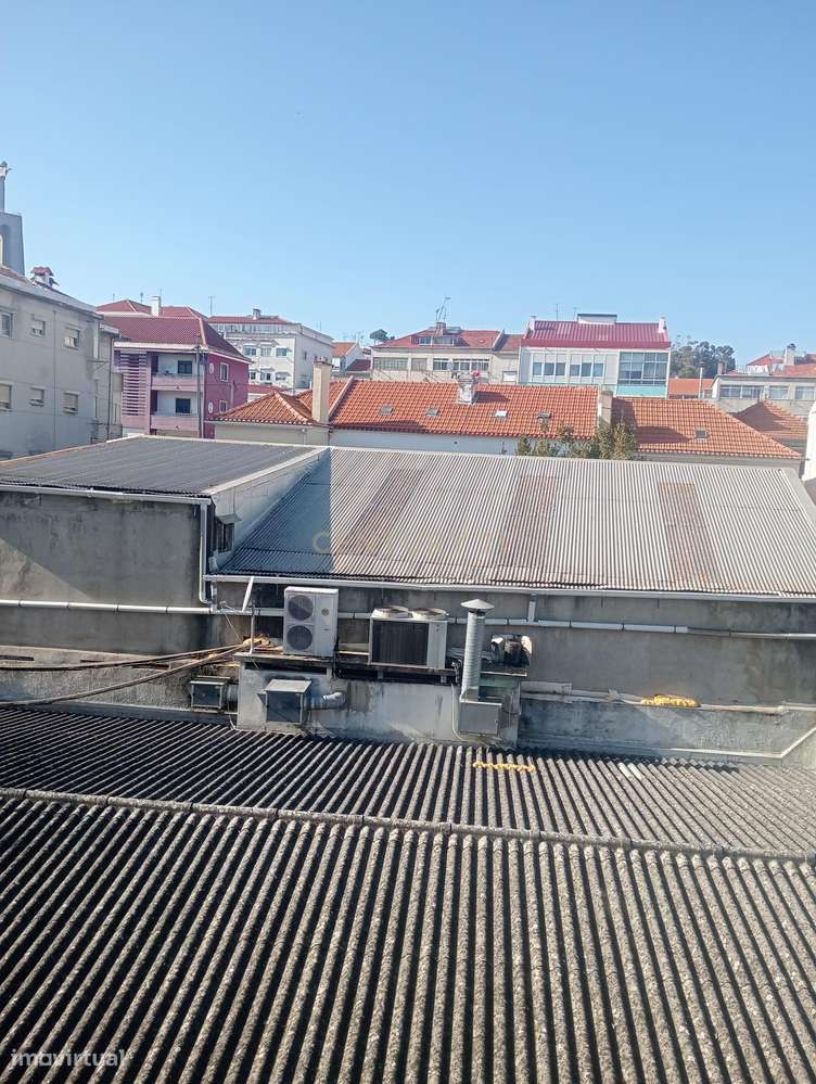 T1 Usado Centro Almada - Oportunidade Única!-6