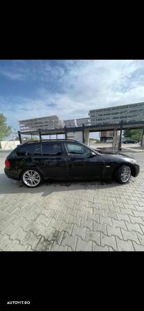 BMW Seria 3 320d Touring - 5