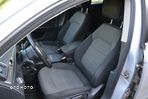 Volkswagen Passat 2.0 TDI Comfortline DSG - 5