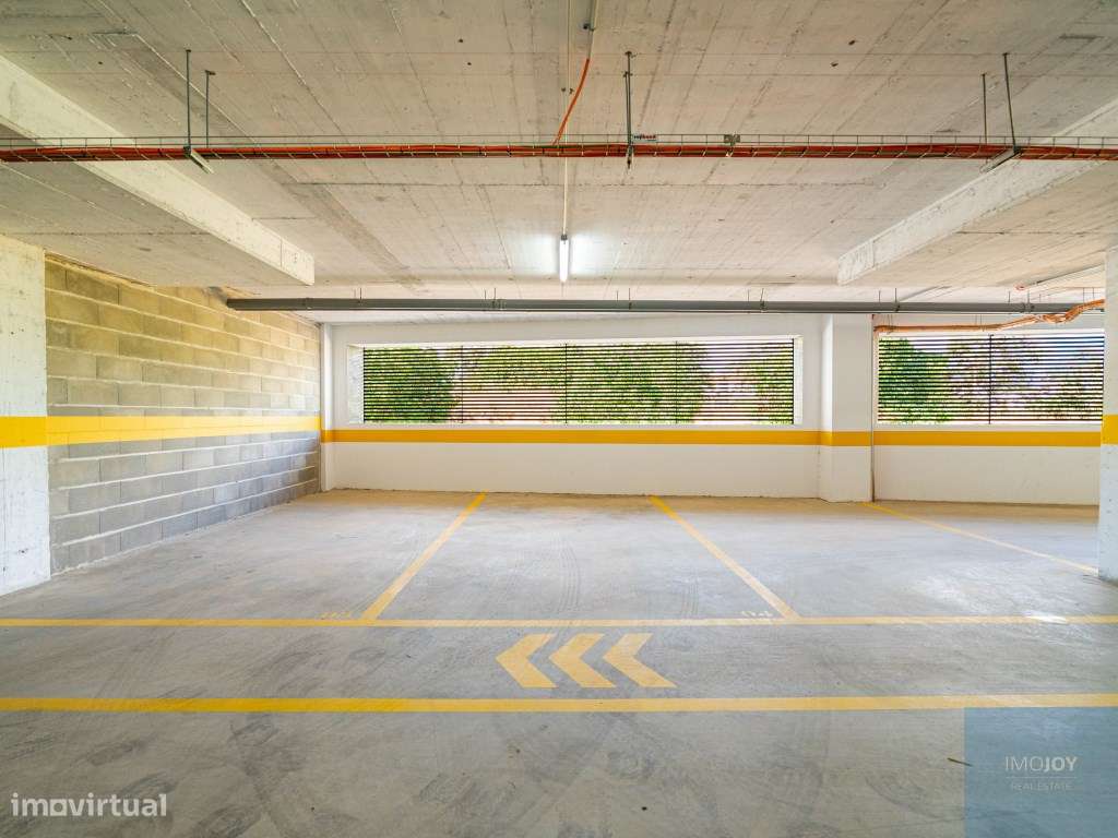 Garagem Box para Venda no Centro de Portimão - Grande imagem: 3/30