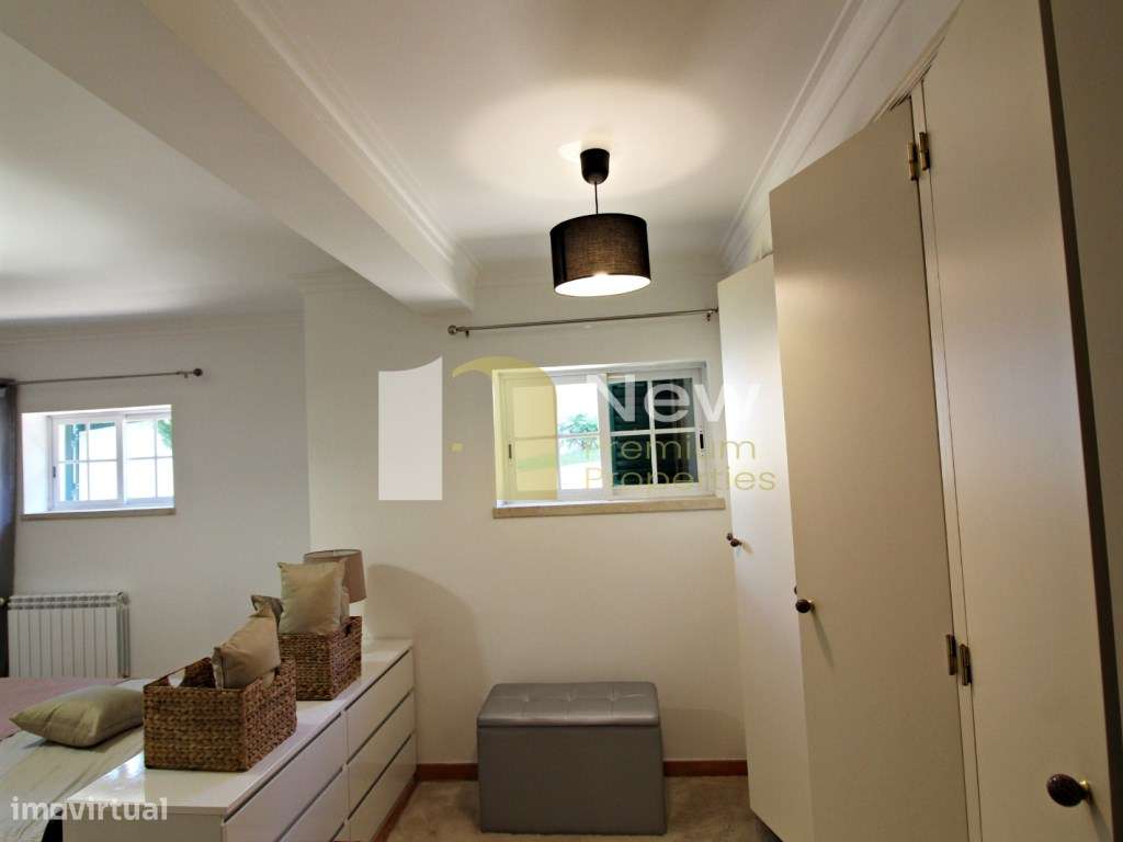 Moradia isolada com 600m2 de terreno com fantástica piscina-32