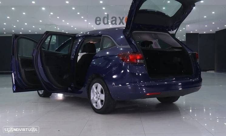 Opel Astra Sports Tourer - 5