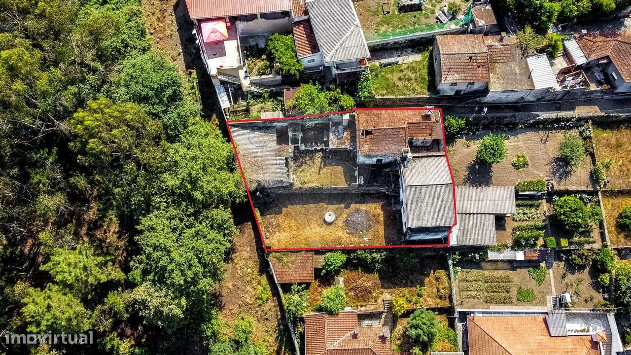 Moradia T2 para venda - Grande imagem: 1/32
