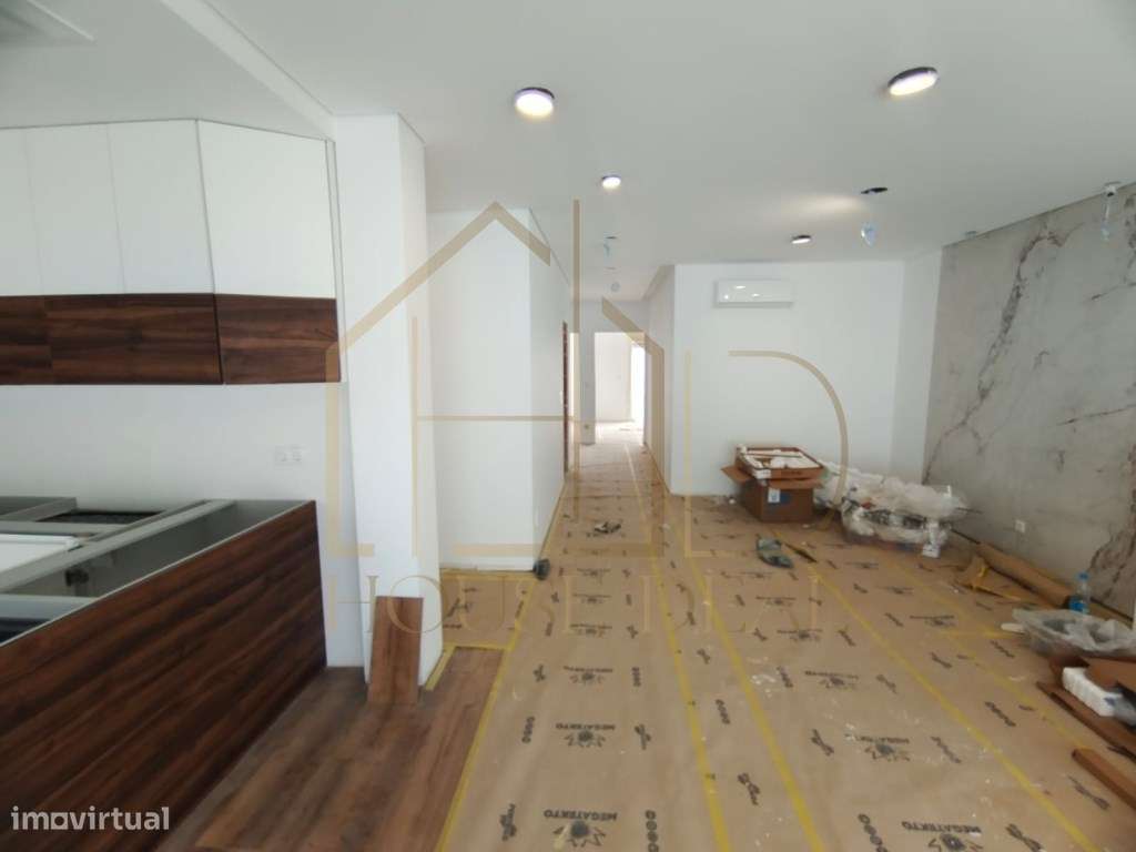 Moradia T3 com Pérgola. Pinhal do General. Fernão Ferro - Grande imagem: 5/25