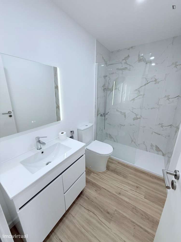 Apartamento com 2 quartos - localizado em Almada Lisbon - Grande imagem: 3/6