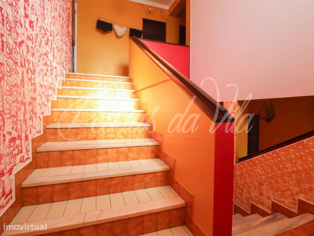 Excelente moradia T5 com anexo, quintal e garagem - Vila Nova de Mi...-27