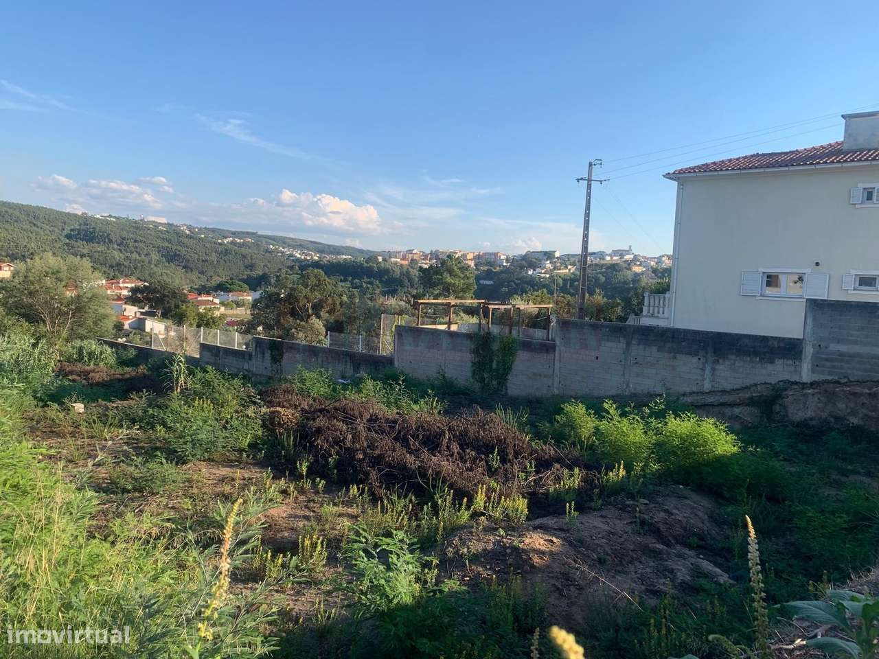 TERRENO COM PROJETO APROVADO PARA 2 MORADIAS NA MAINÇA - LORDEMÃO-9