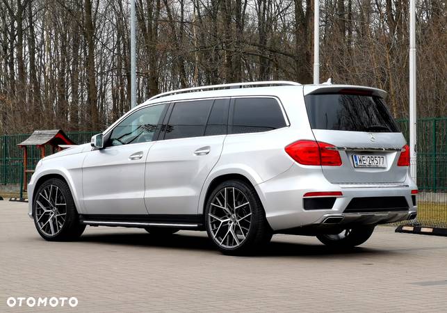 Mercedes-Benz GL 500 4-Matic - 5