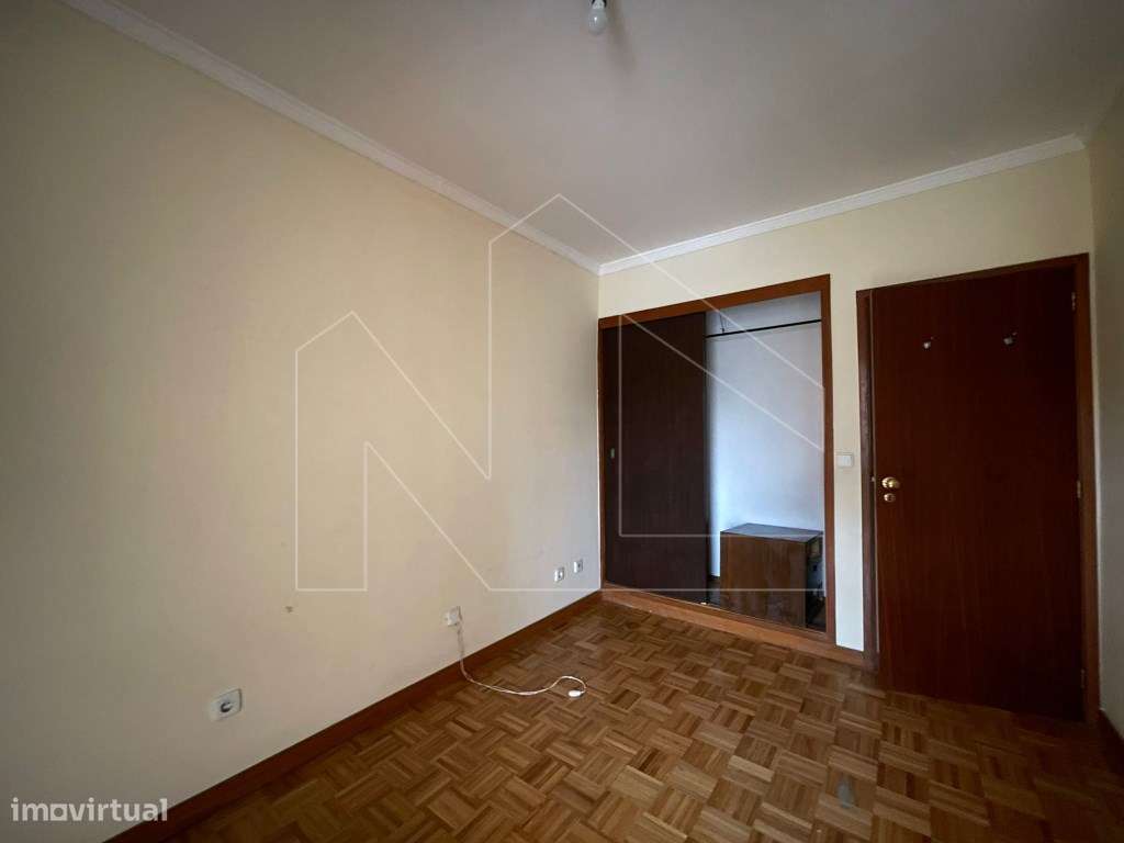 Apartamento T3 em Esgueira - Conforto, Espaço e Excelente Localização-14