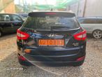 Hyundai ix35 1.7 CRDi 2WD blue Finale Silver - 17