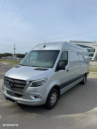 Mercedes-Benz Sprinter - 1