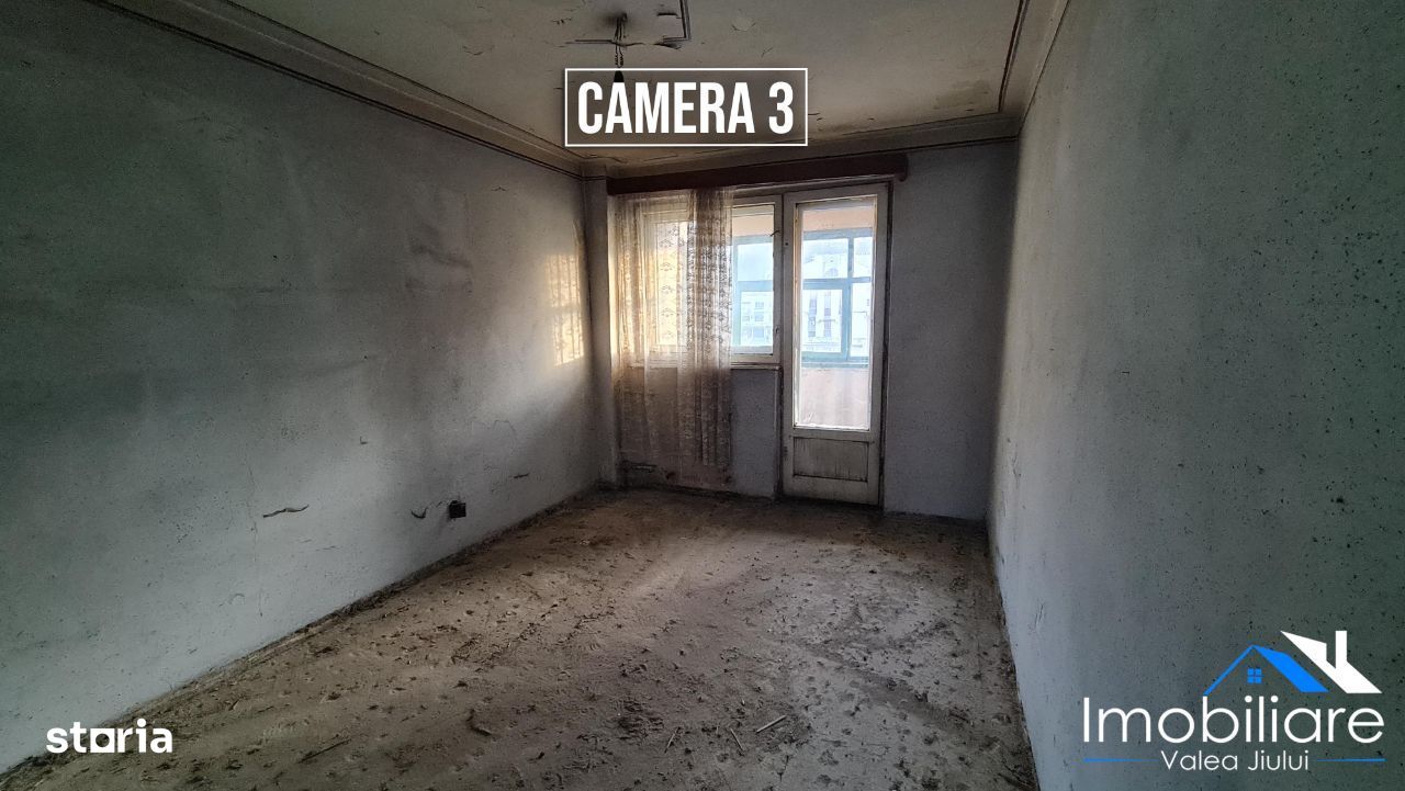 Apartament 3 camere, Lupeni, zona spital