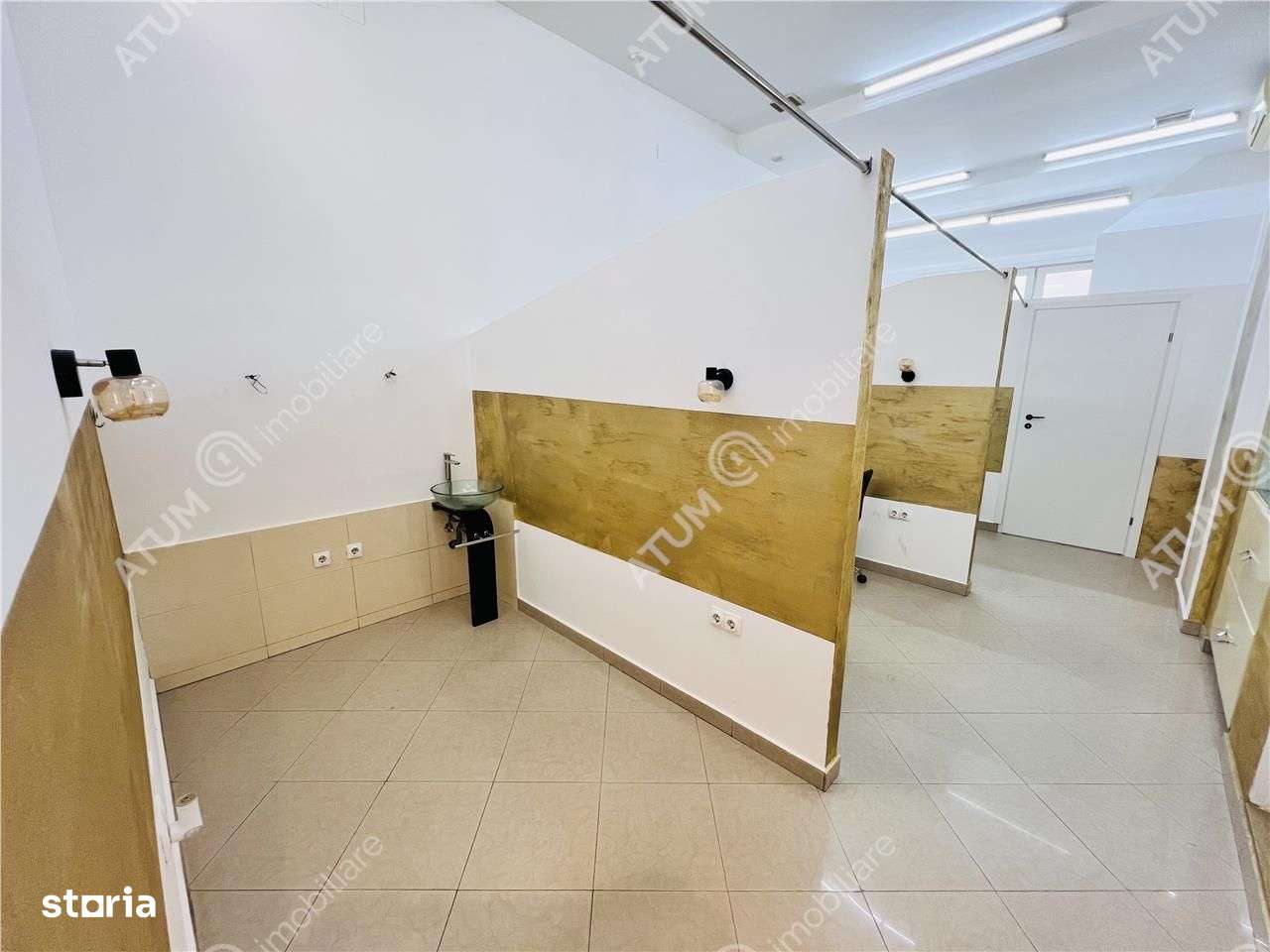 Spatiu comercial de 107 mp utili zona ultracentrala din Sibiu - Imagine principală: 3/20