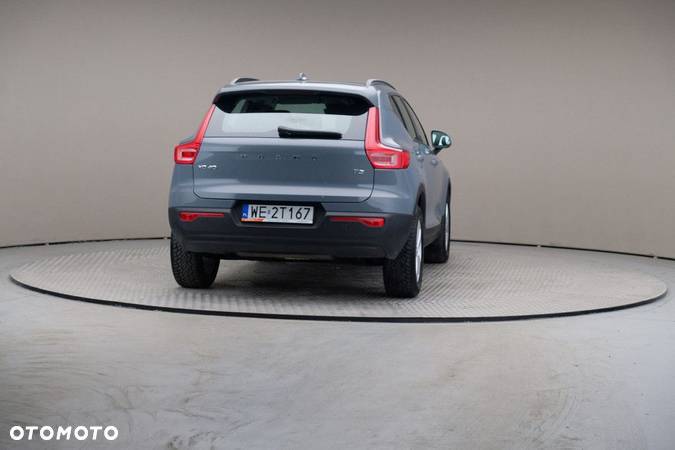 Volvo XC 40 - 5