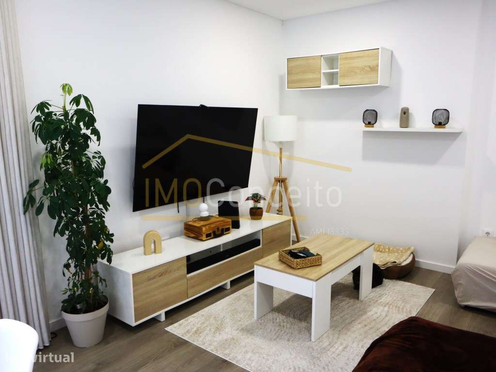 Apartamento T2 como Novo | TERRAÇO COM CHURRASQUEIRA - GARAGEM | Ex... - Grande imagem: 2/37