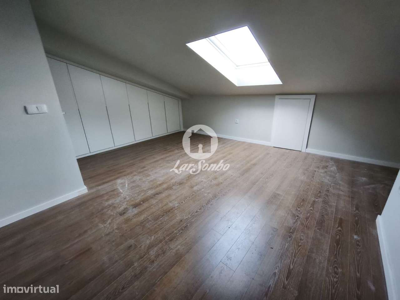 Apartamento T4 Duplex em Barcelos-11