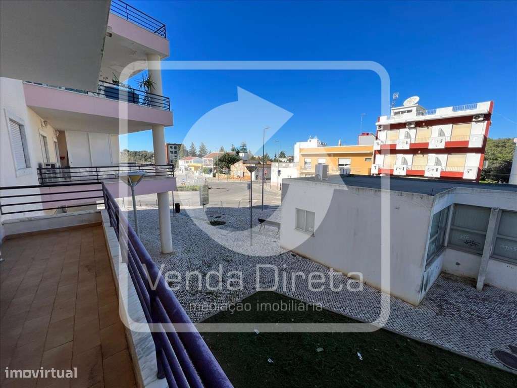 Apartamento T2 com Parqueamento em São Clemente - Loulé - Grande imagem: 5/20