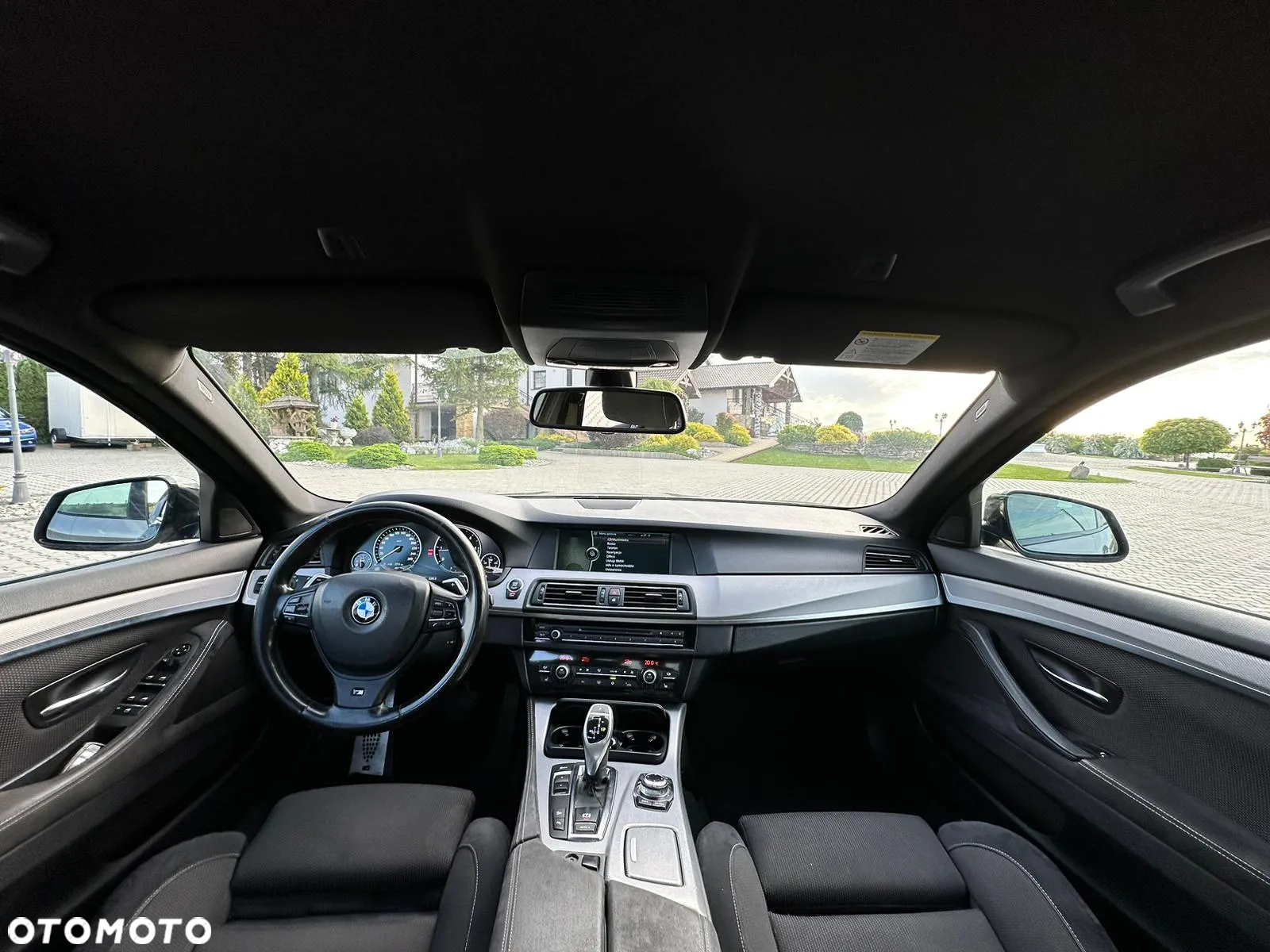 BMW Seria 5 525d xDrive - 7