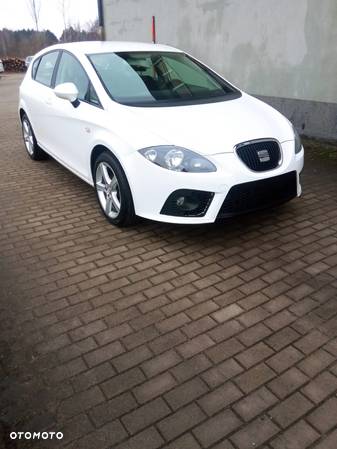 Seat Leon 1.6 TDI DPF Ecomotive Reference - 17