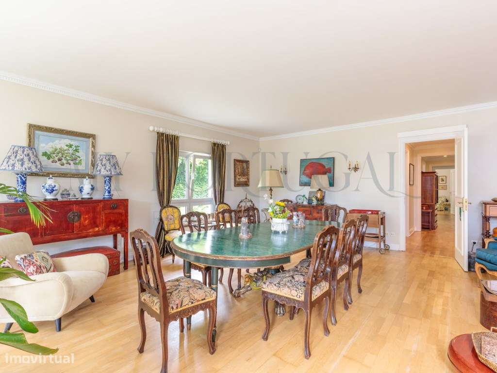 Sofisticação e Tranquilidade: Apartamento T2 no Condomínio Rei Carol-4