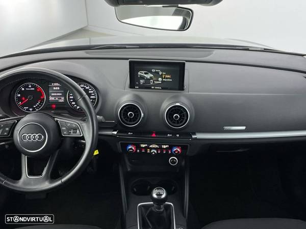 Audi A3 Sportback 1.6 TDI - 10