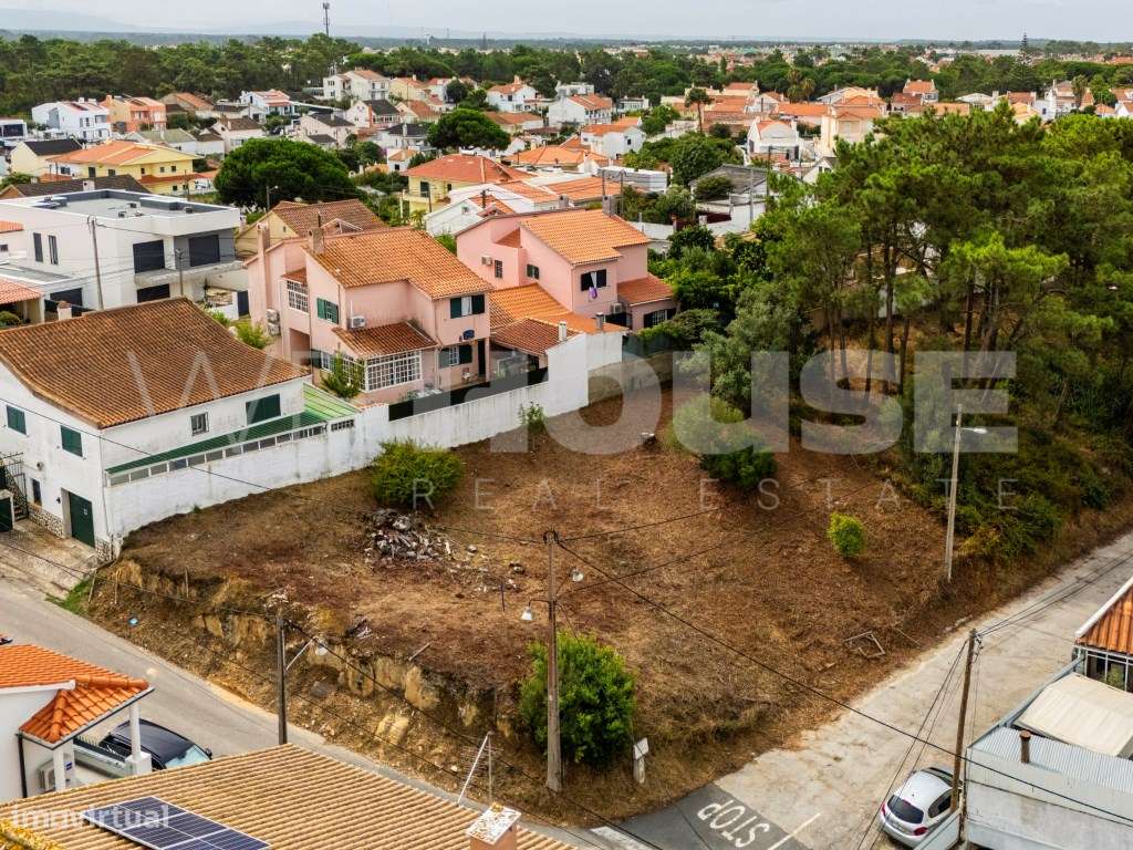 Terreno Urbano de 600 m² na Charneca da Caparica-14