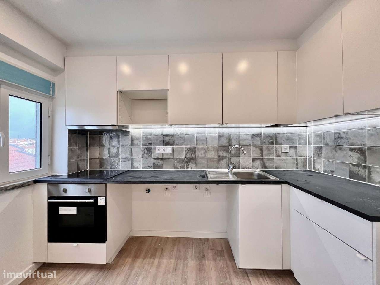 Apartamento T1 em Vila Fria - Grande imagem: 4/16