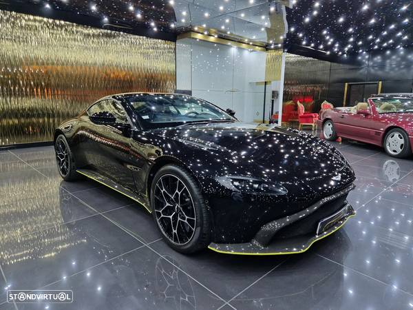 Aston Martin Vantage Coupe V8 AMR - 3