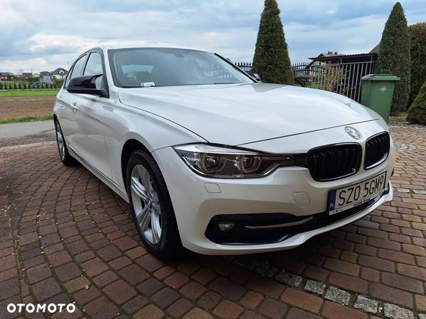 BMW Seria 3 318d MHEV Sport Line - 16