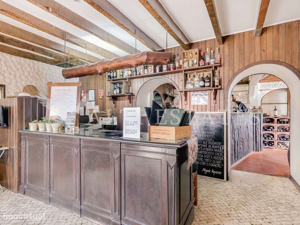 Restaurante com História e Prestígio para Venda na Azoia, junto ao ... - Grande imagem: 4/26