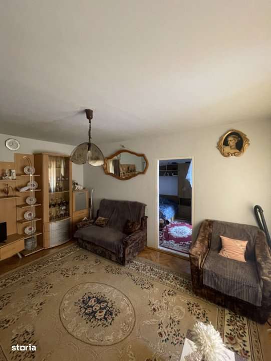 Apartament de vanzare, cu 2 camere, semidecomandat, 39mp, zona Hotvon - Imagine principală: 3/7