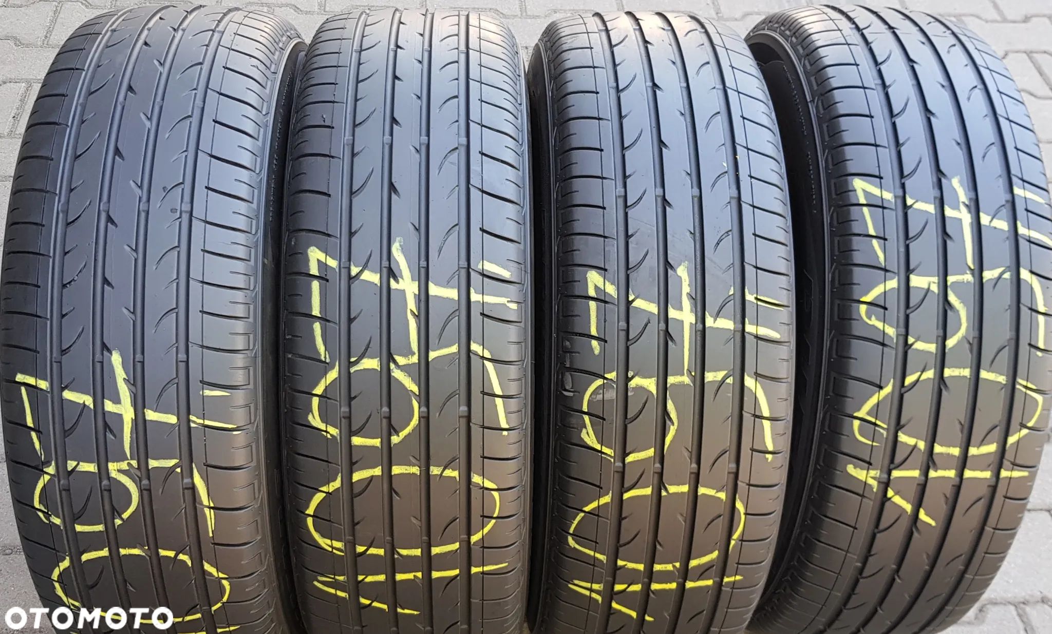 4x 215/65R16 Bridgestone Dueler HP Sport Komplet opon letnich Poznań - 1