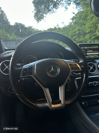 Mercedes-Benz CLA 220 - 12