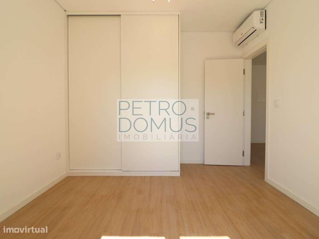 T2+1 EM PRÉDIO TOTALMENTE REMODELADO - ALMADA - VISTA CRISTO REI-17