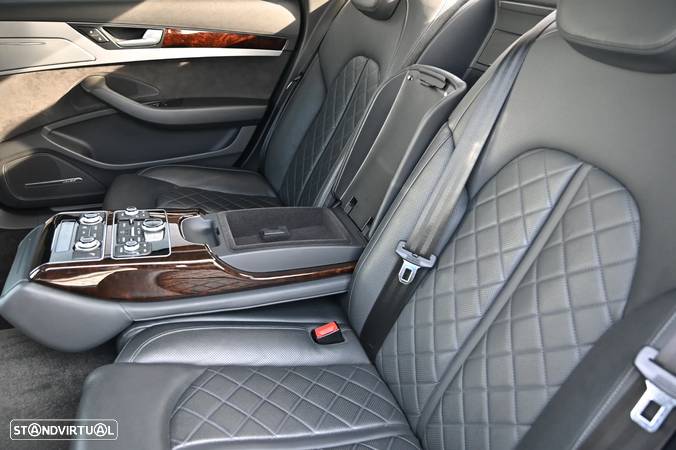 Audi A8 3.0 TDi V6 quattro Longo Clean Diesel - 41