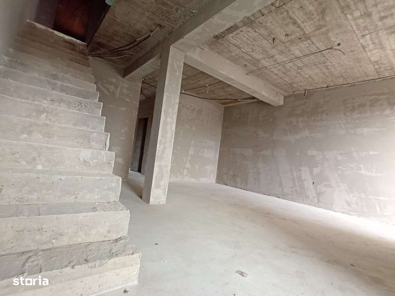 Casa cu priveliste superba in  Saldabagiu de Munte-8