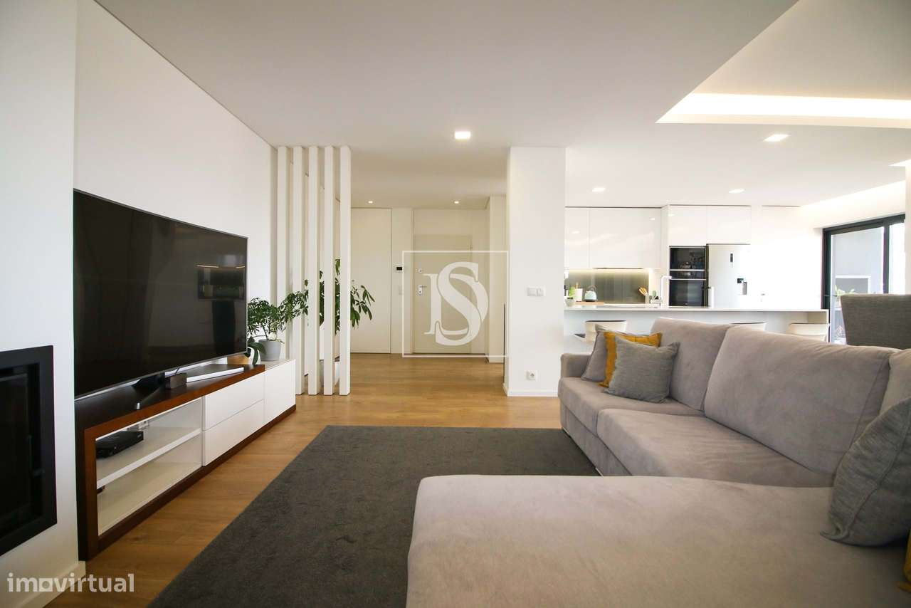 Apartamento T3 Varanda  de 20m², equipada com churrasqueira em Ferreir - Grande imagem: 5/38