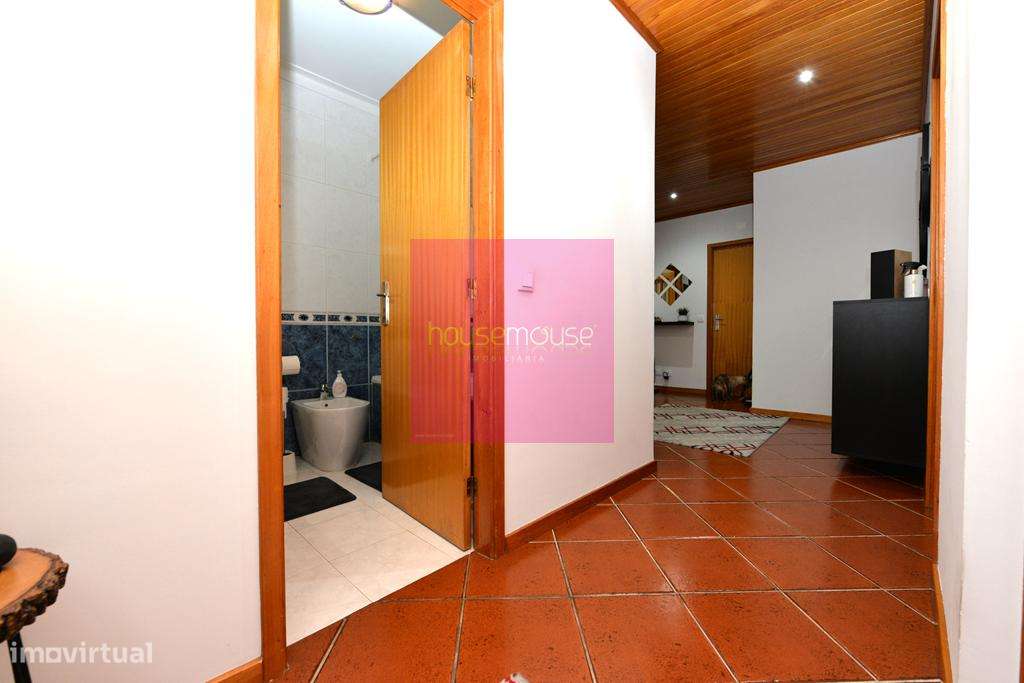 Apartamento T 3, Garagem 2 Autos-10